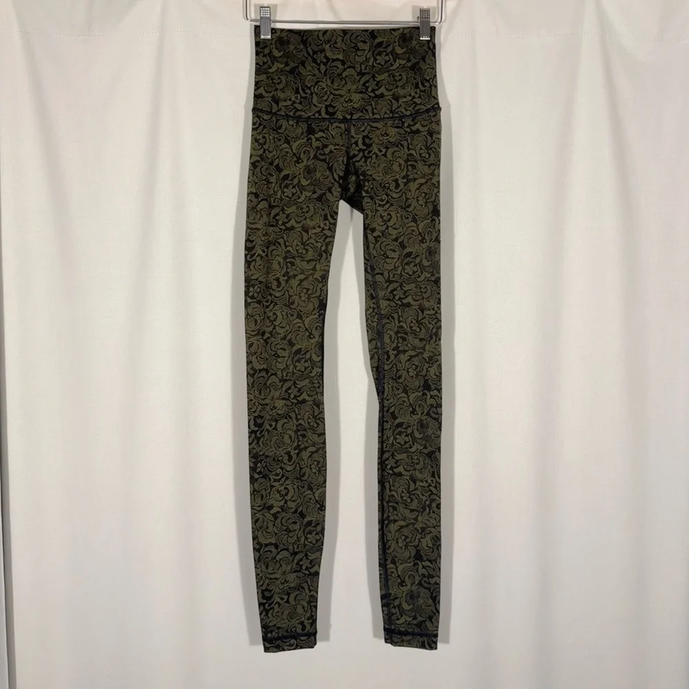 Lululemon Wunder Under Leggings in Pencil Lace Brave Olive
